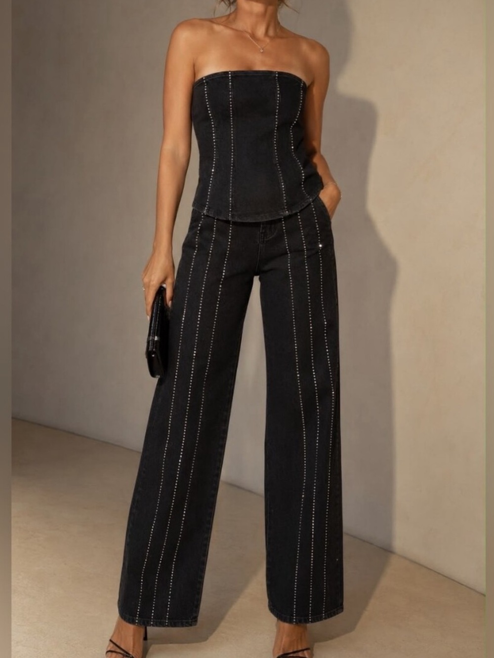 Strapless top and jean black with rhinestones